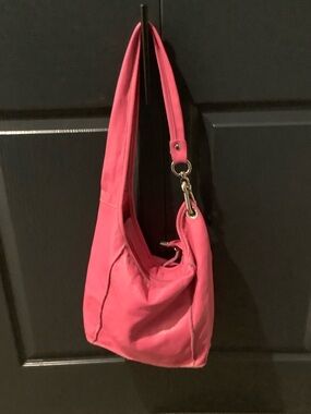 Genuine Soft Leather Pink Shoulder Bag – Classic Everyday Hobo